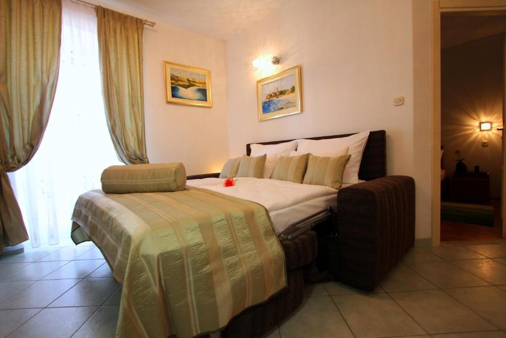 Apartments Amore Bol Ruang foto