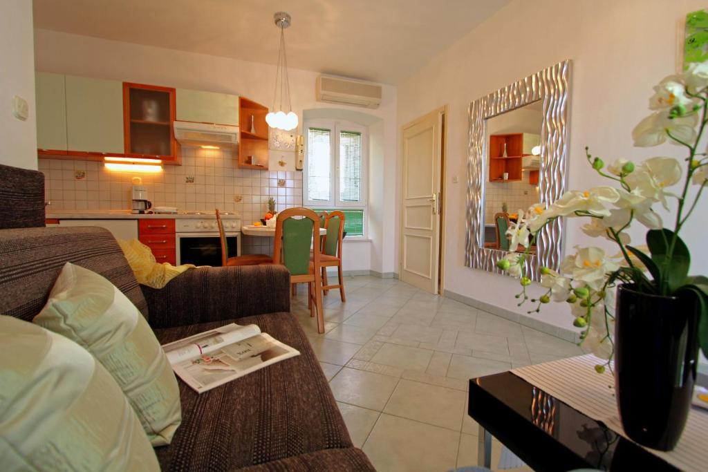 Apartments Amore Bol Ruang foto