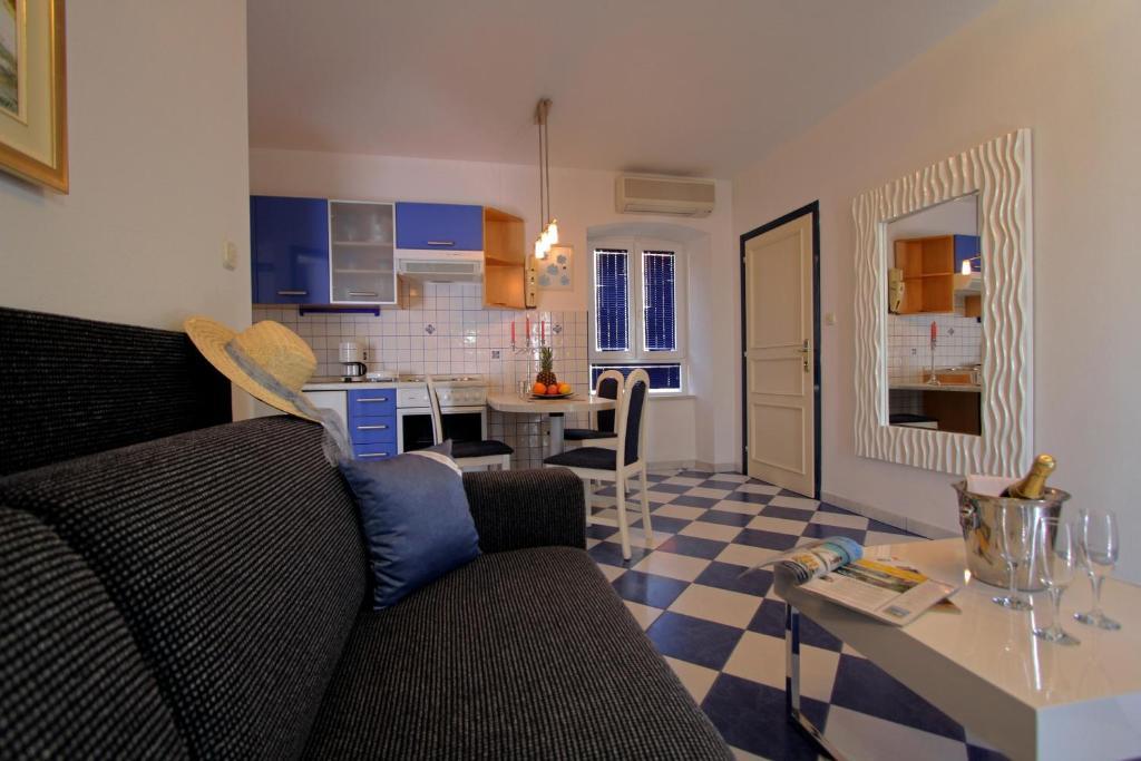 Apartments Amore Bol Ruang foto