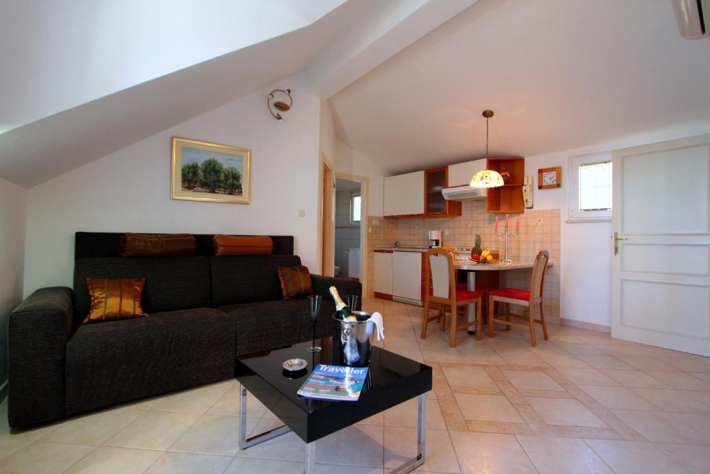 Apartments Amore Bol Ruang foto